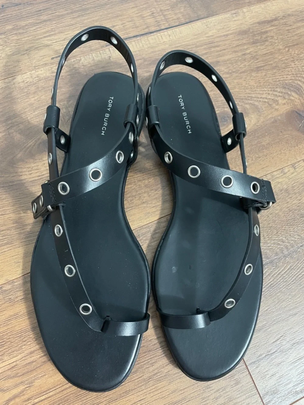 Tory‎ Burch Eyelet Toe Ring Sandals Size 11